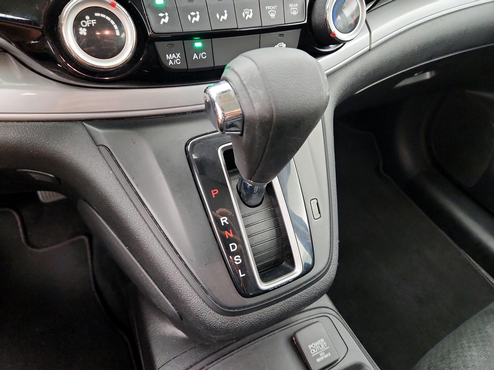Thumbnail: 2015 Honda CR-V - 17