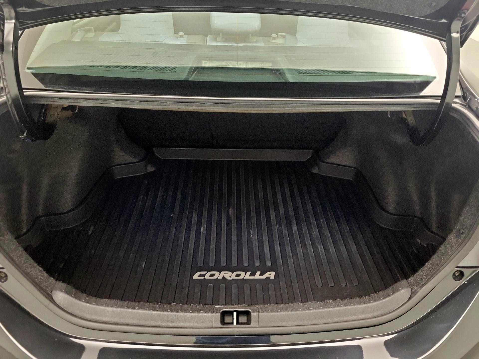 Thumbnail: 2018 Toyota Corolla - 20