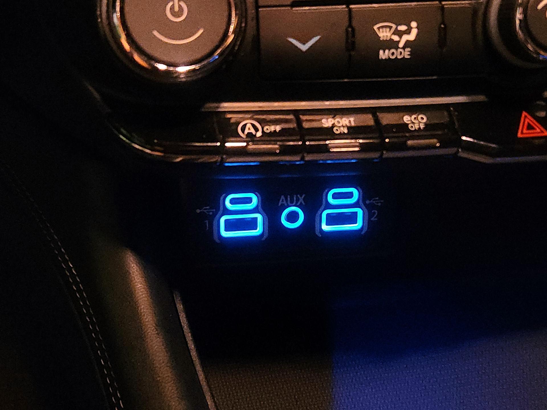 Thumbnail: 2022 Dodge Durango - 18