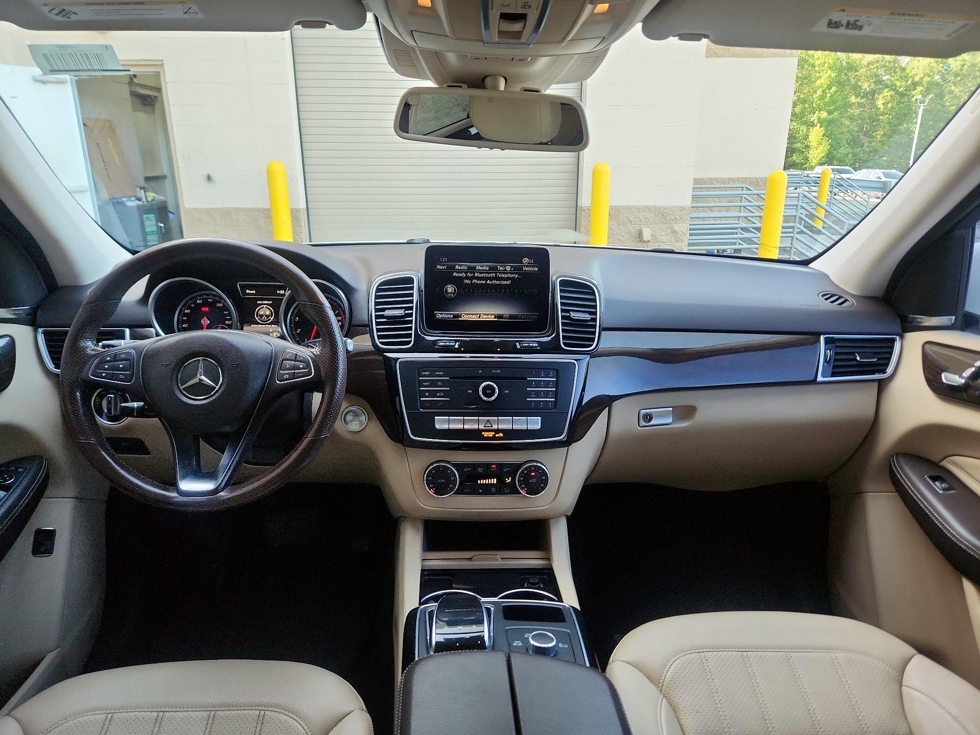 Thumbnail: 2018 Mercedes-Benz GLE - 8