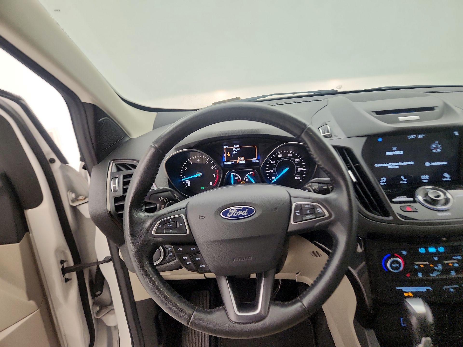 Thumbnail: 2017 Ford Escape - 10