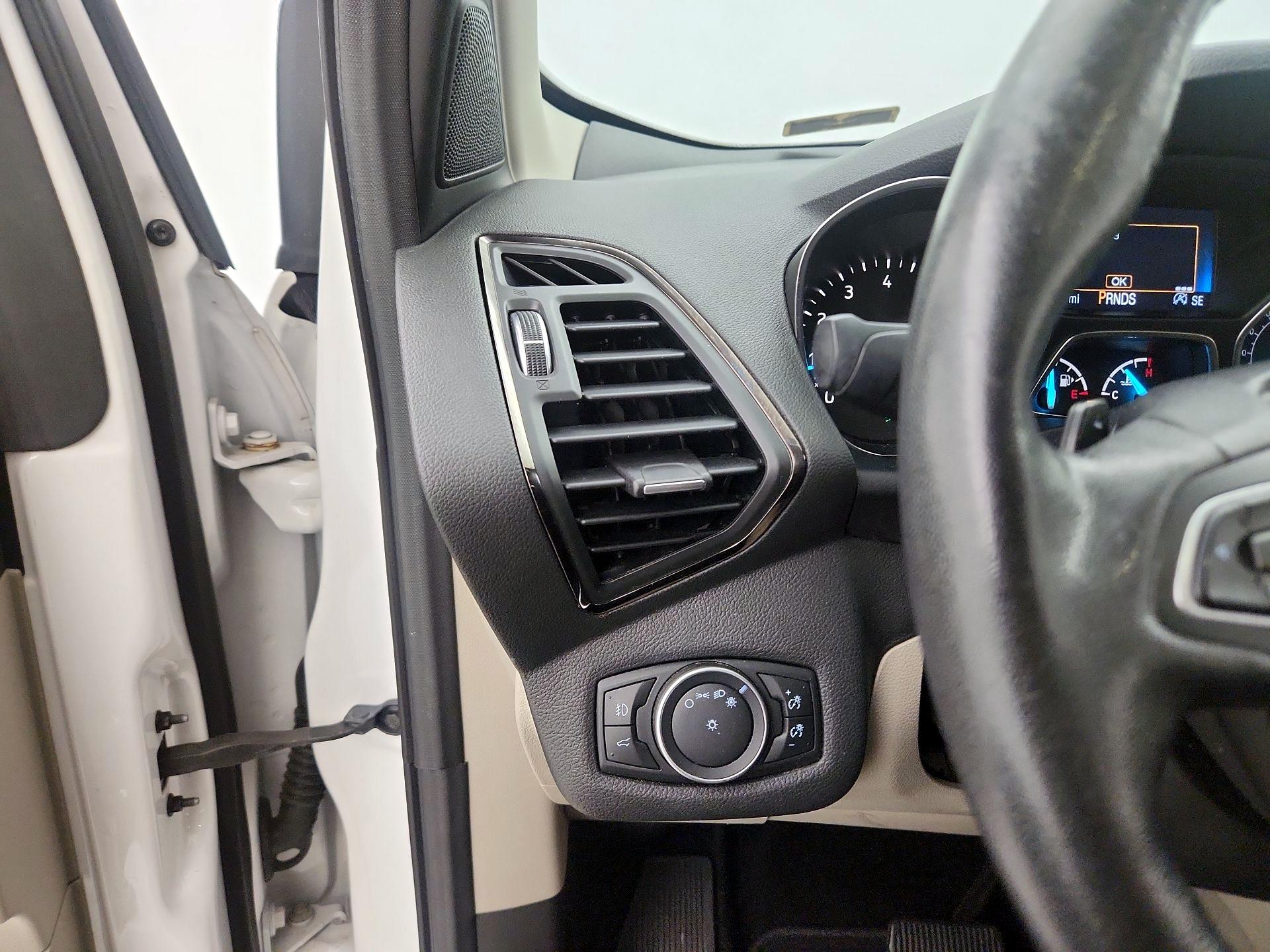 Thumbnail: 2017 Ford Escape - 13