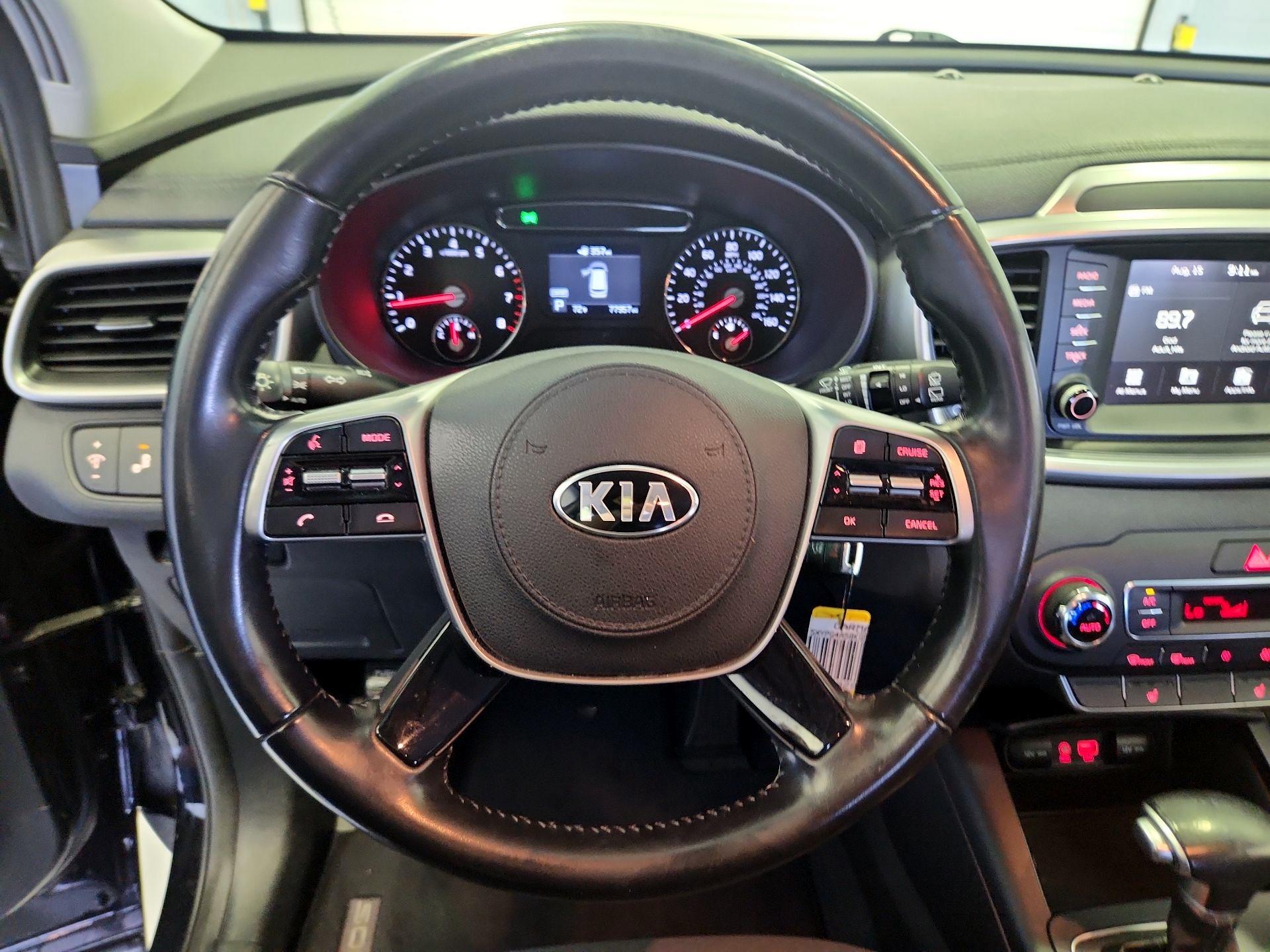 Thumbnail: 2019 Kia Sorento - 10