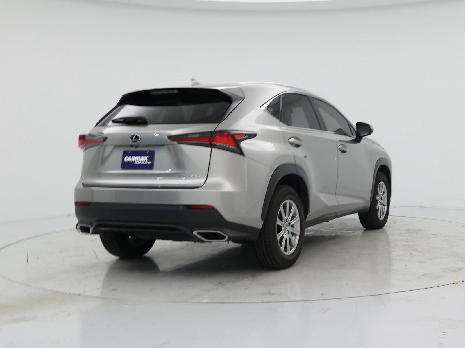 2021 Lexus NX 300 - Photo 9