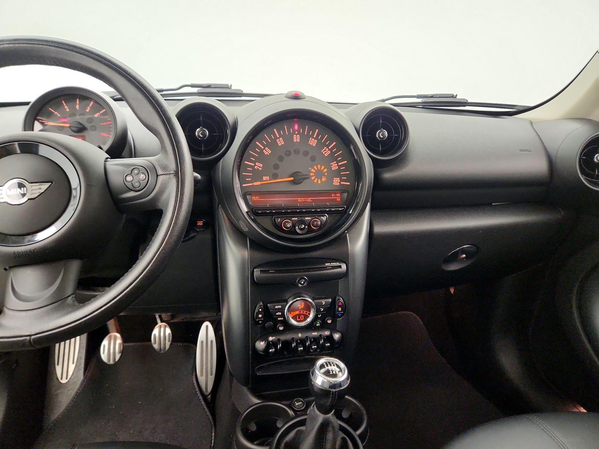 Thumbnail: 2015 MINI Cooper Countryman - 9