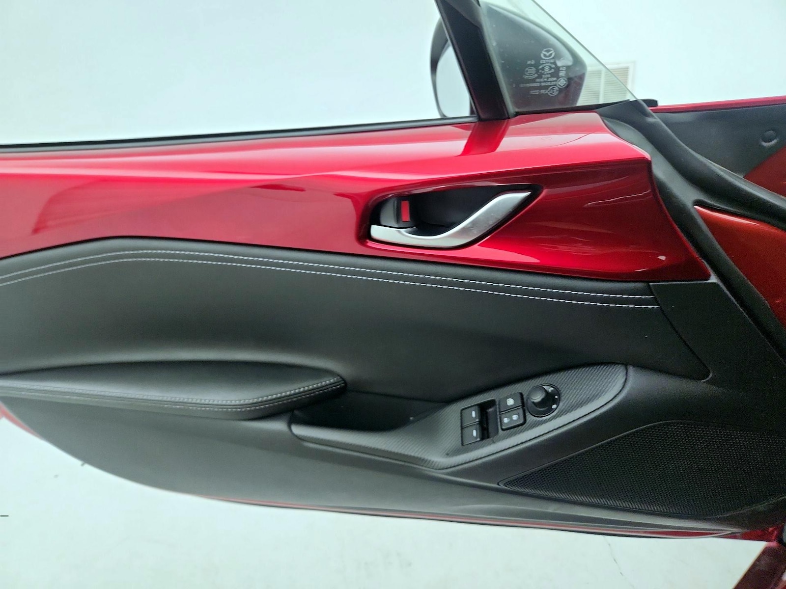 2026 Mazda MX-5 Miata Club - Photo 13
