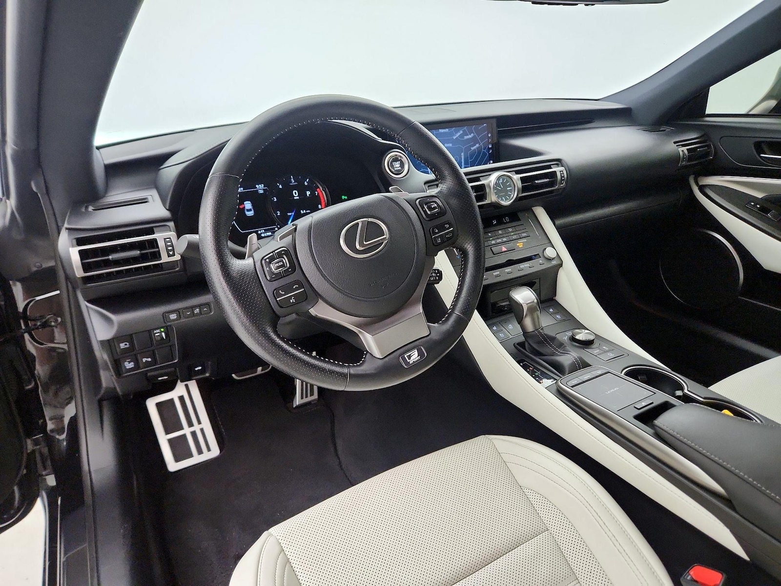 2022 Lexus RC 350 F SPORT - Photo 10