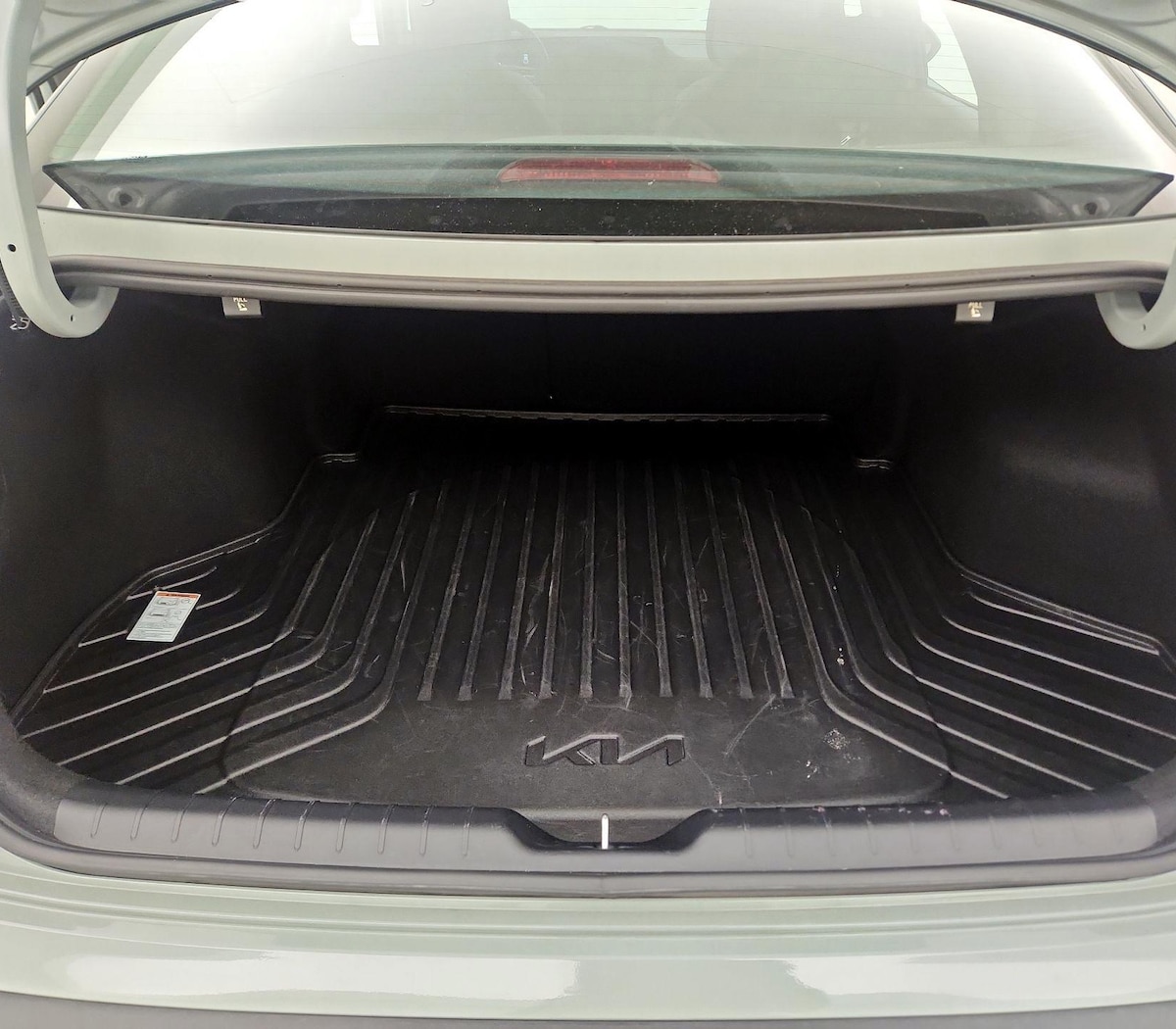 Trunk/Cargo (Seats Up)