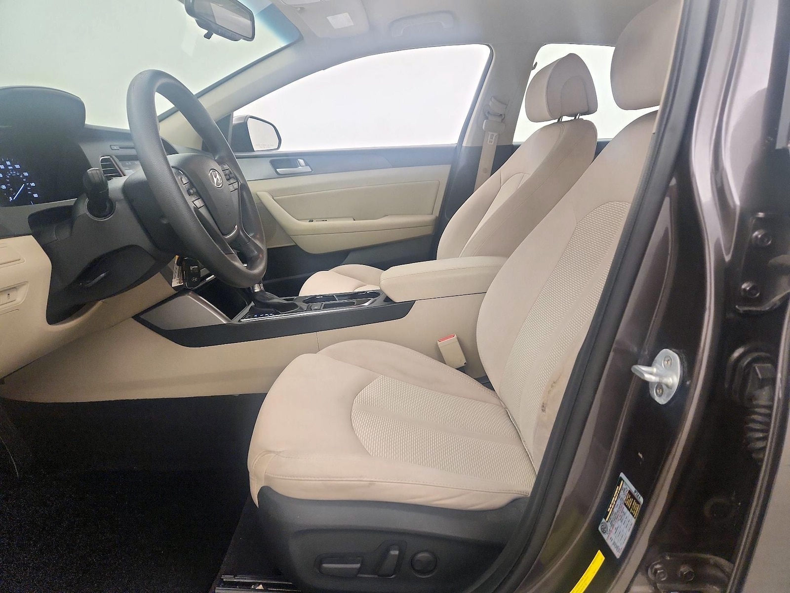 Power Seat(s) & Side Airbags