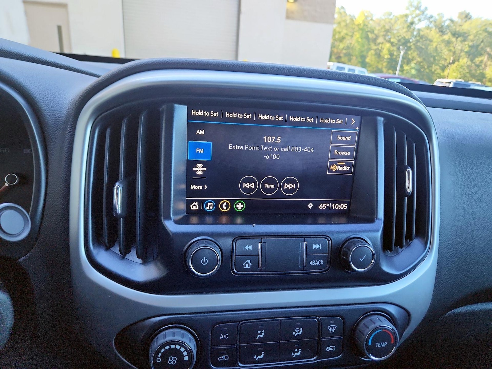 2019 Chevrolet Colorado LT - Photo 16