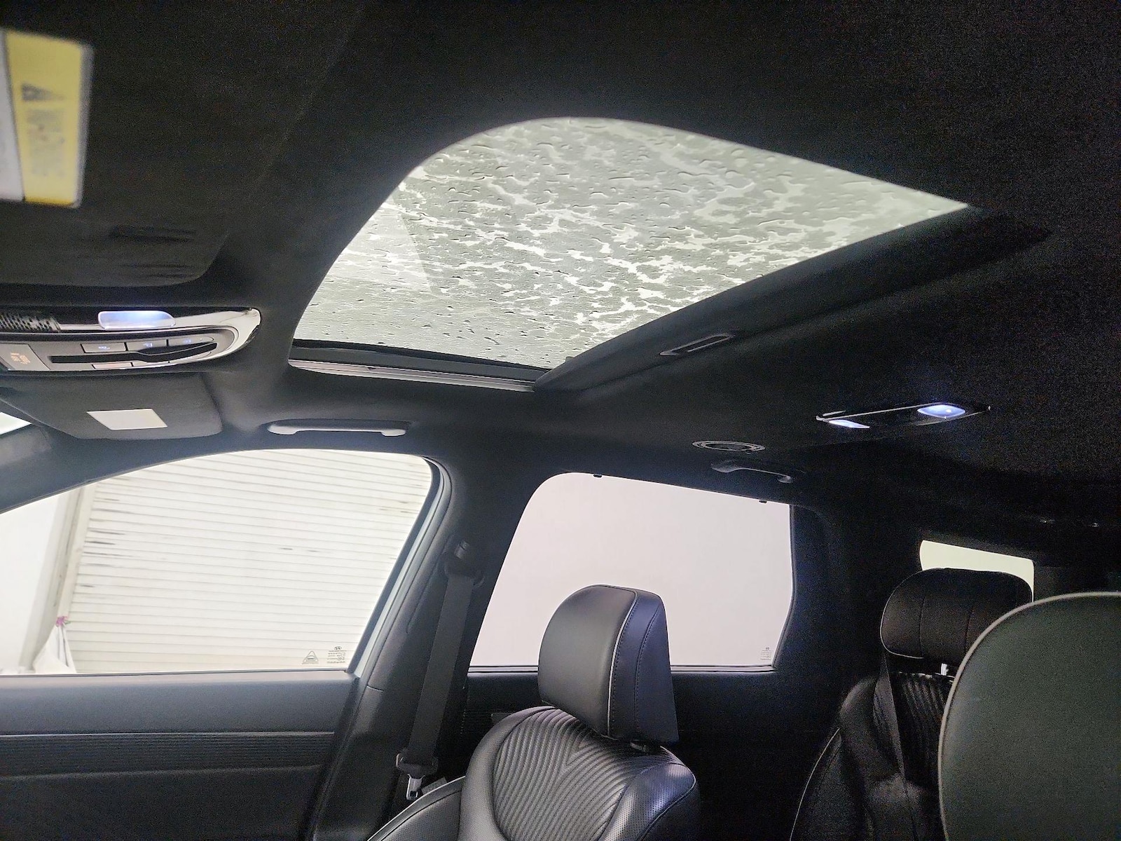 Sunroof(s) & Skylight(s)