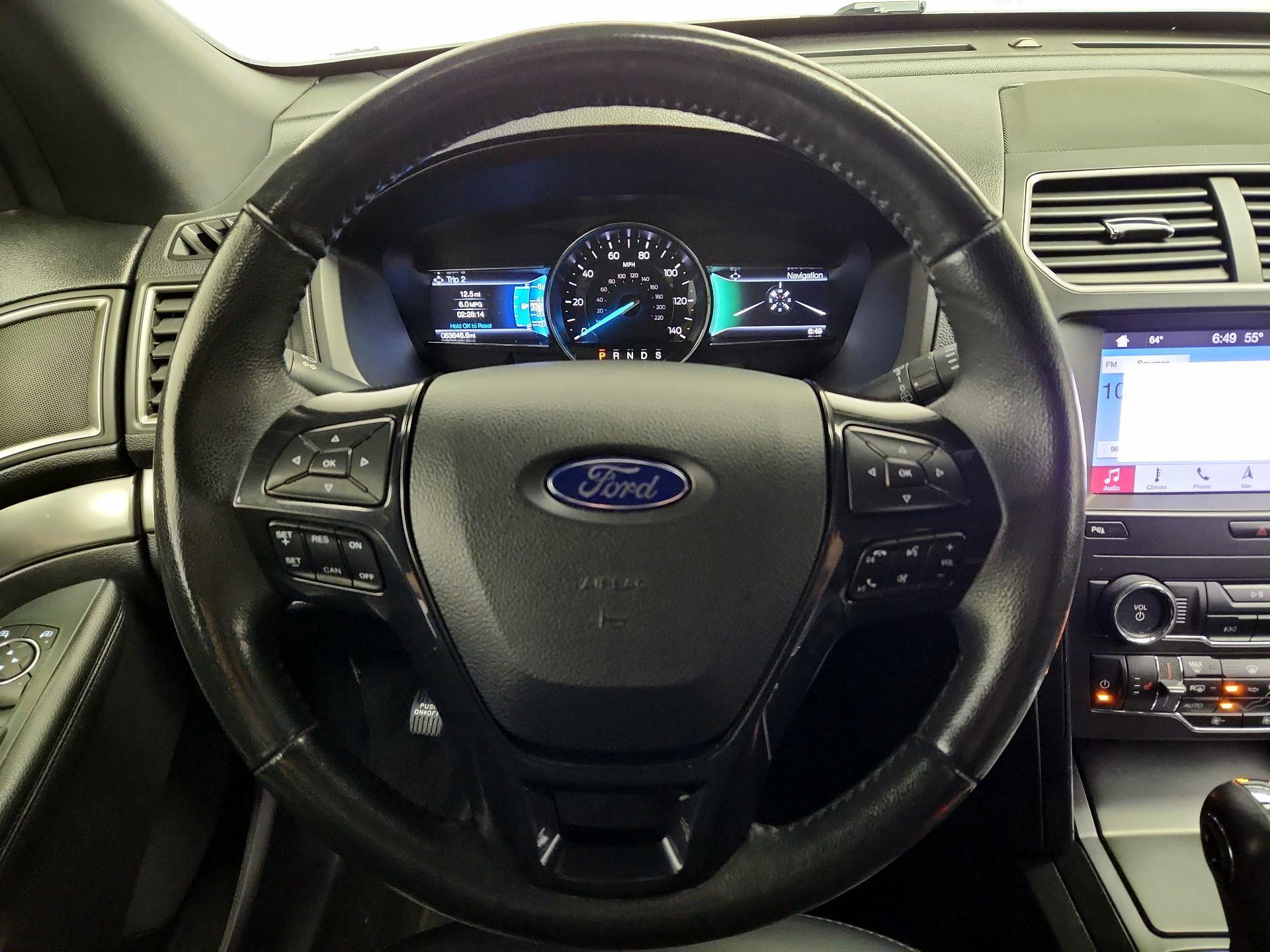 Thumbnail: 2019 Ford Explorer - 10