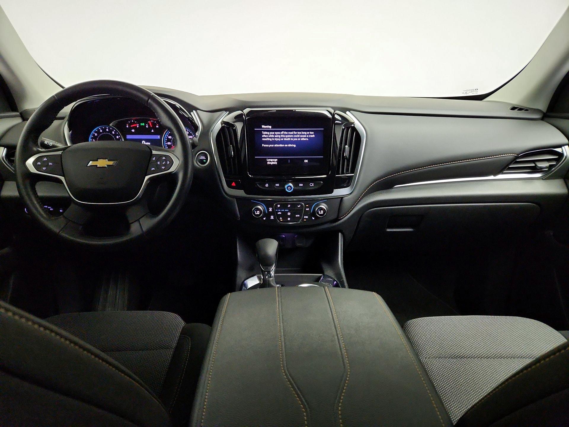 Thumbnail: 2021 Chevrolet Traverse - 9