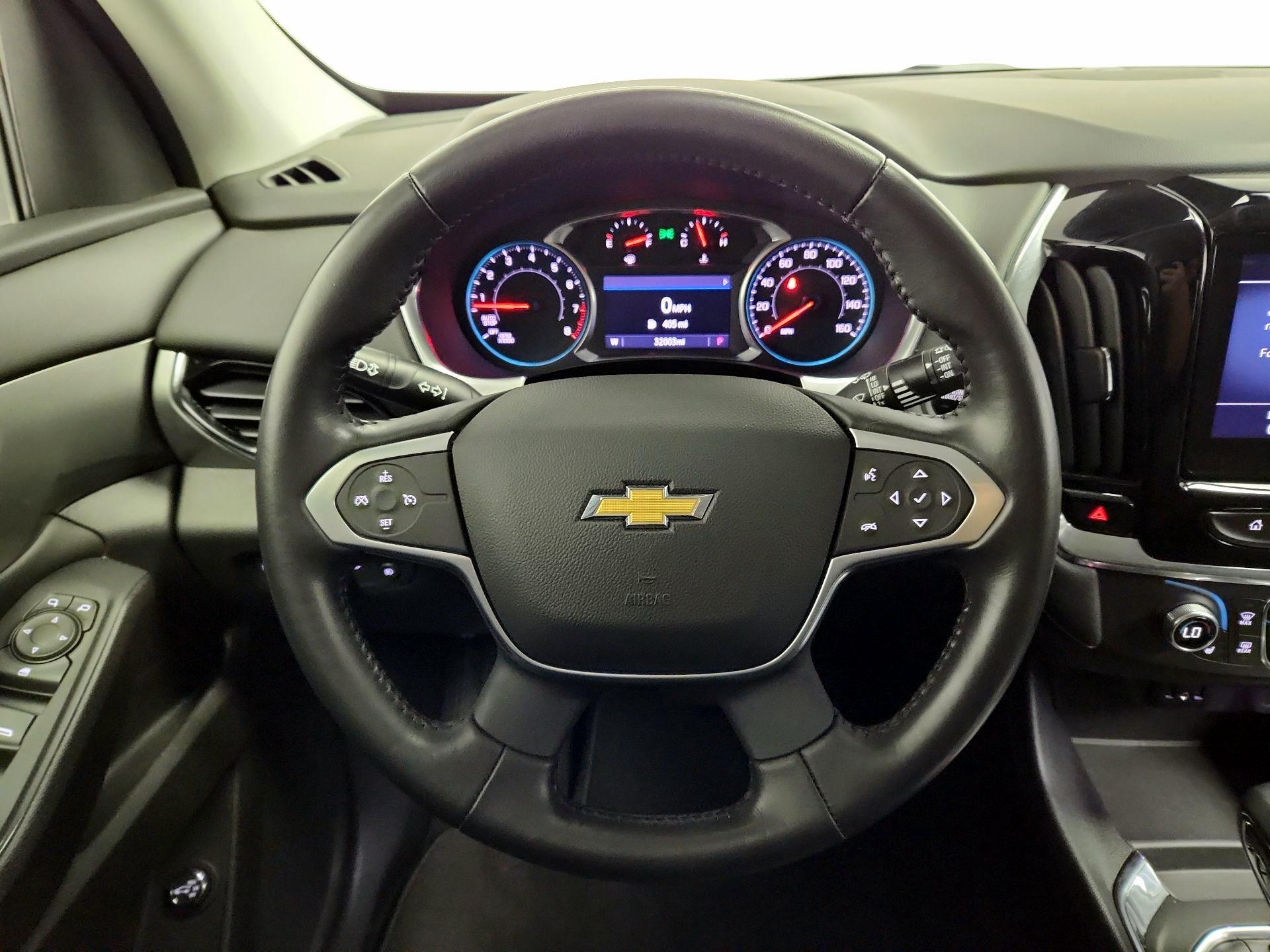 Thumbnail: 2021 Chevrolet Traverse - 10