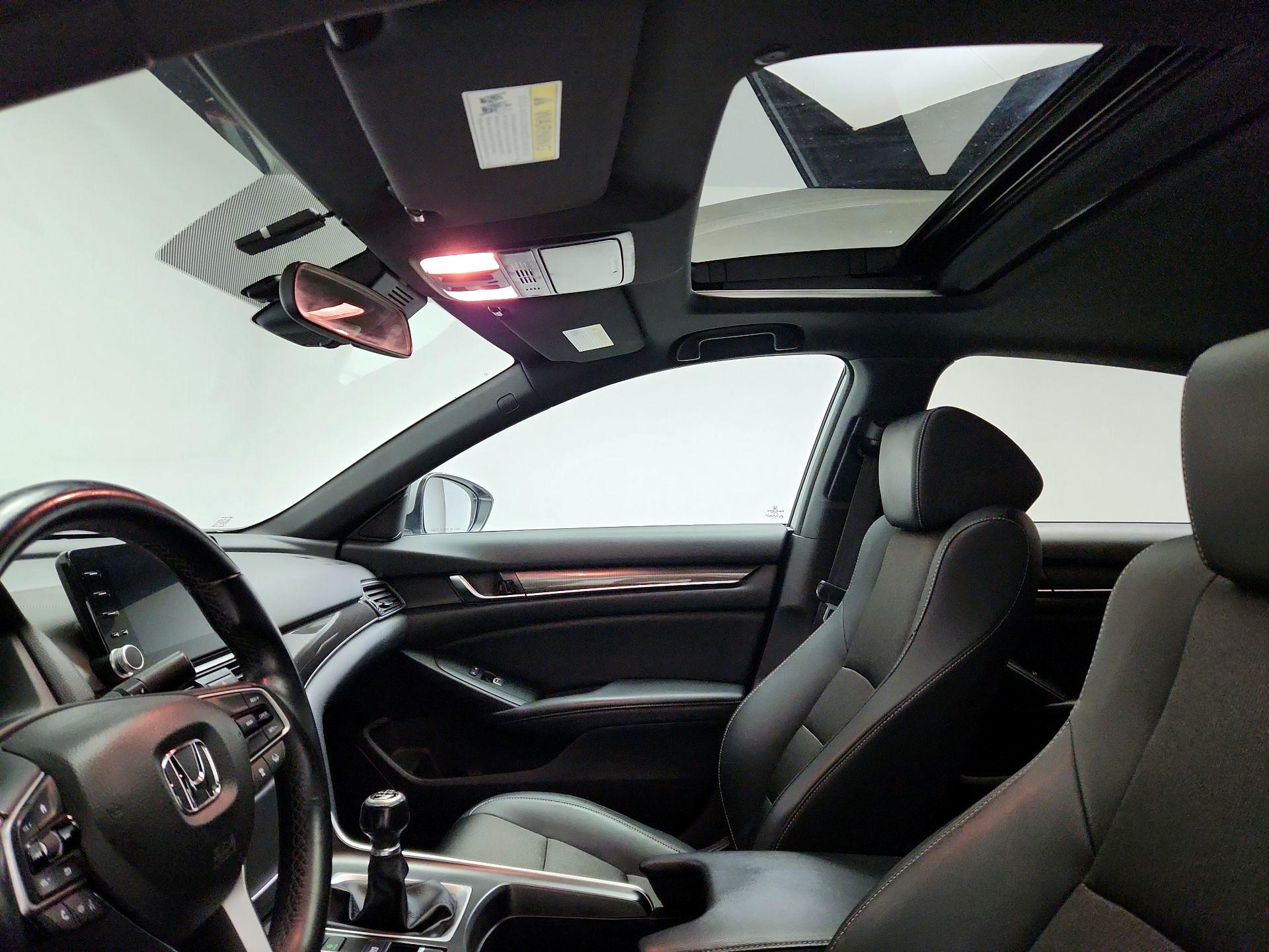 Thumbnail: 2018 Honda Accord - 19