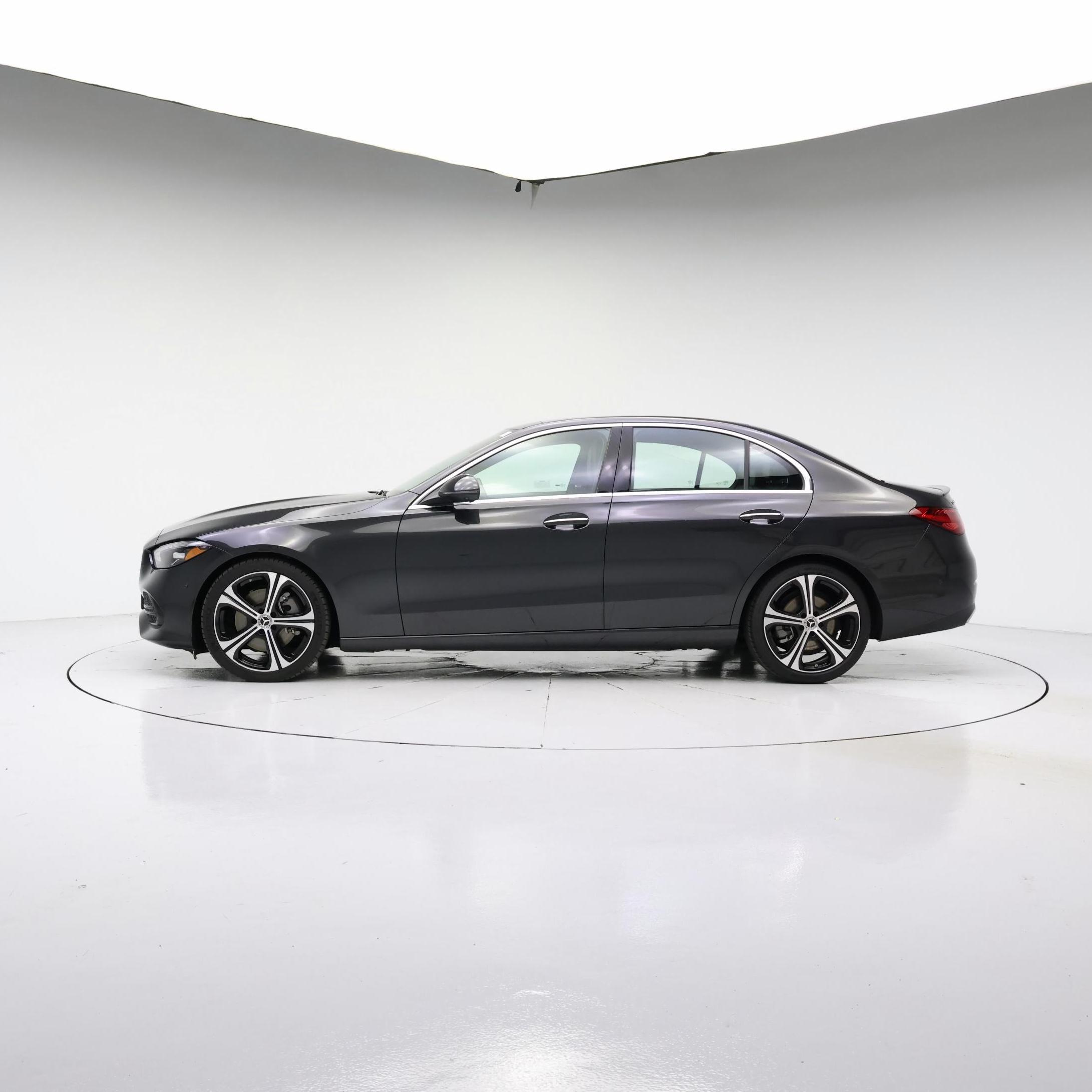 Thumbnail: 2023 Mercedes-Benz C-Class - 3