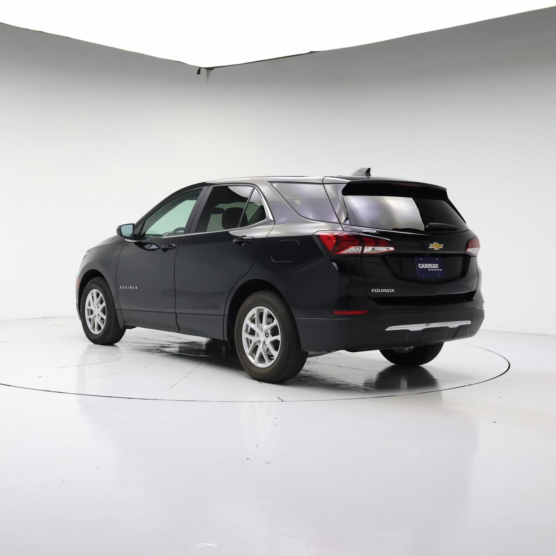 Thumbnail: 2022 Chevrolet Equinox - 2