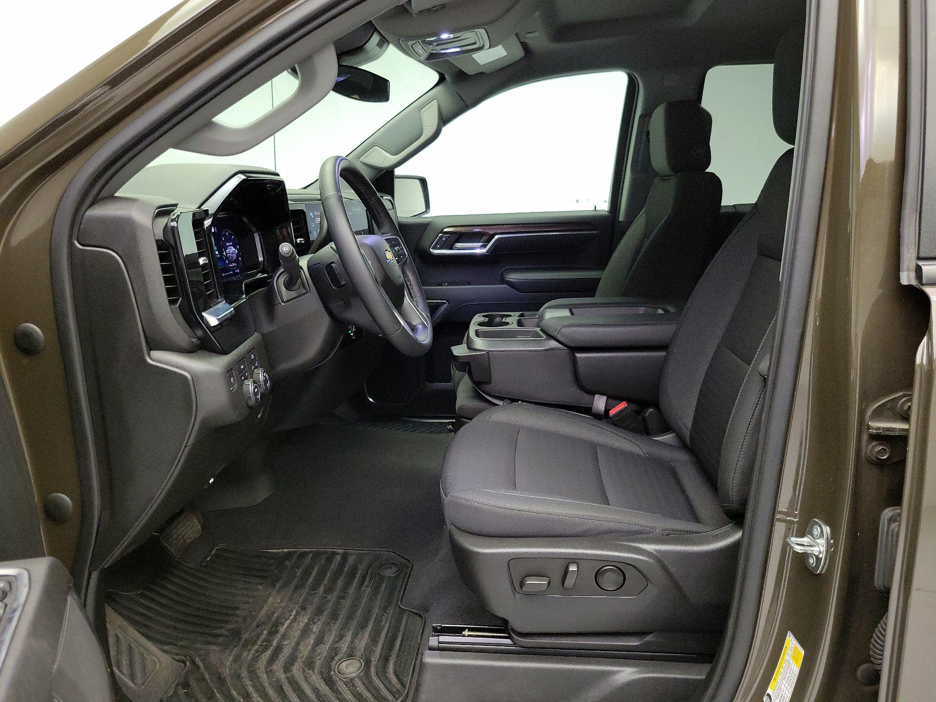 Thumbnail: 2023 Chevrolet Silverado 1500 - 11