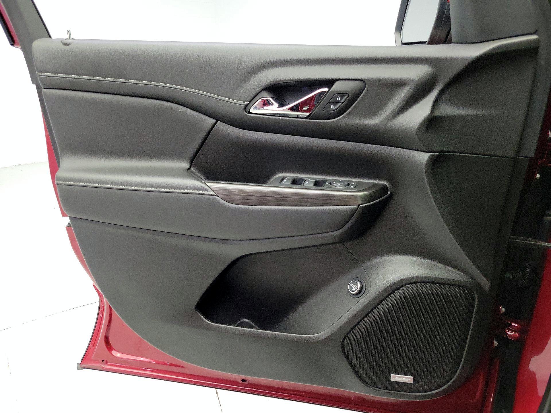 Thumbnail: 2023 GMC Acadia - 12