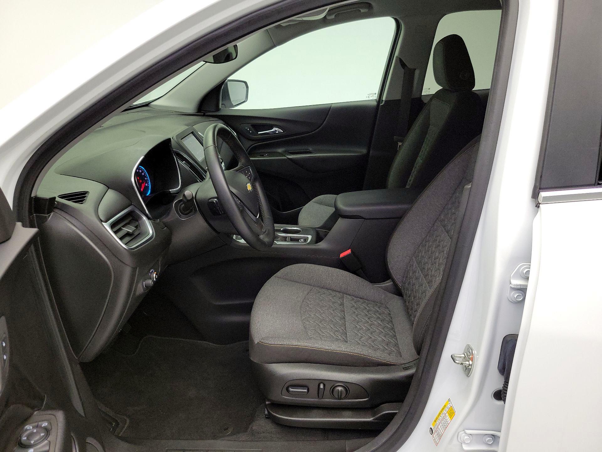 Thumbnail: 2023 Chevrolet Equinox - 11