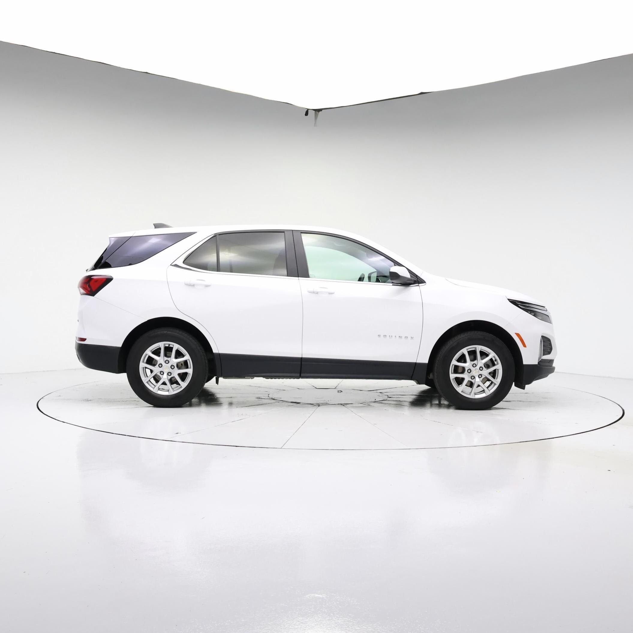 Thumbnail: 2023 Chevrolet Equinox - 7