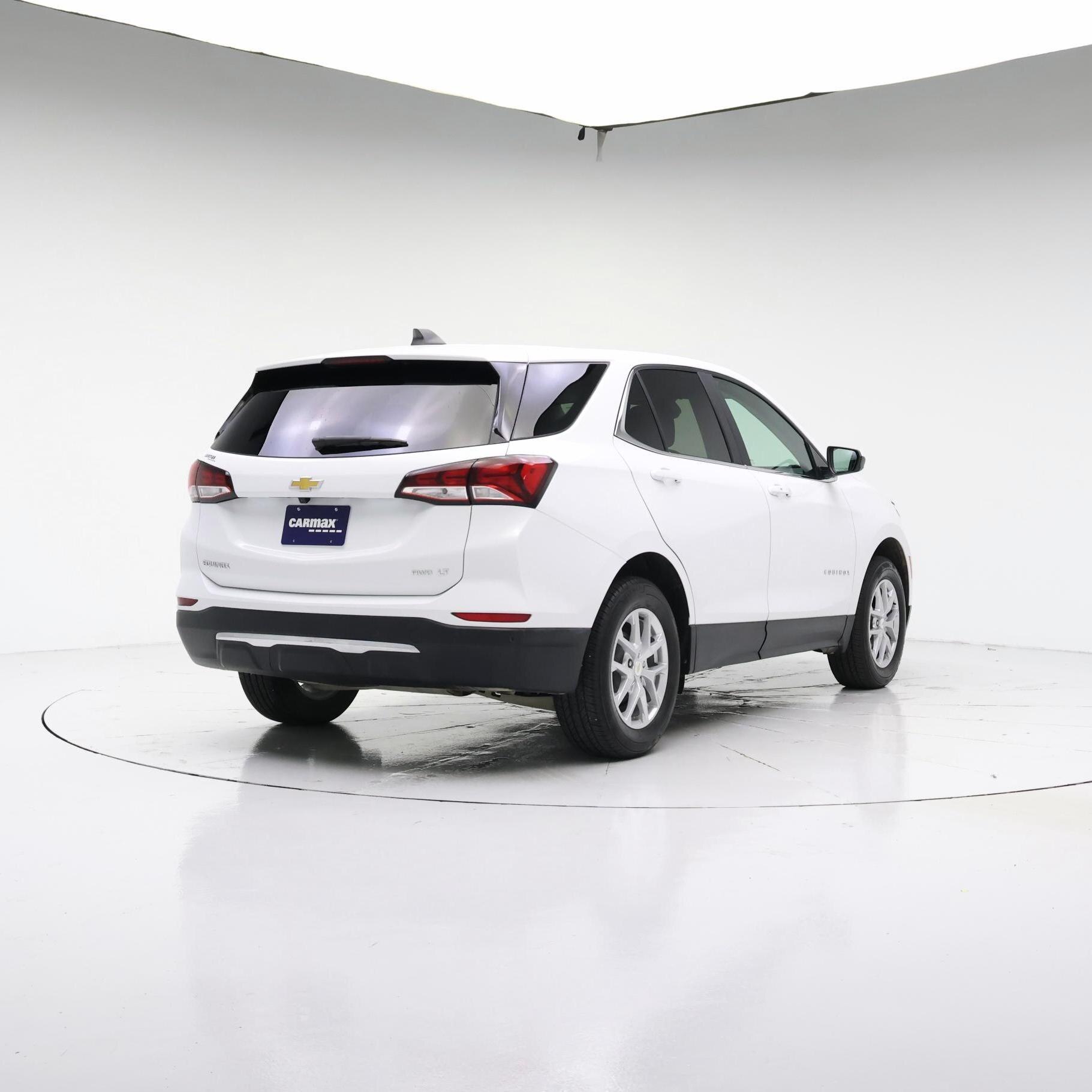 Thumbnail: 2023 Chevrolet Equinox - 8
