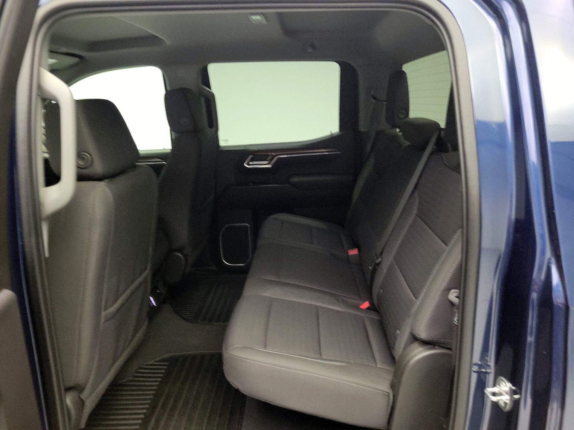 Thumbnail: 2023 Chevrolet Silverado 1500 - 20