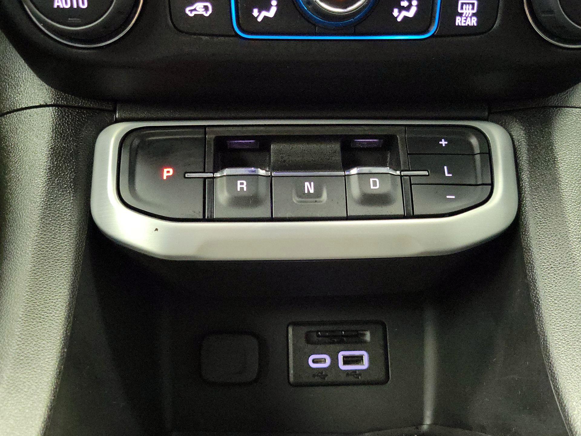 Thumbnail: 2023 GMC Acadia - 17