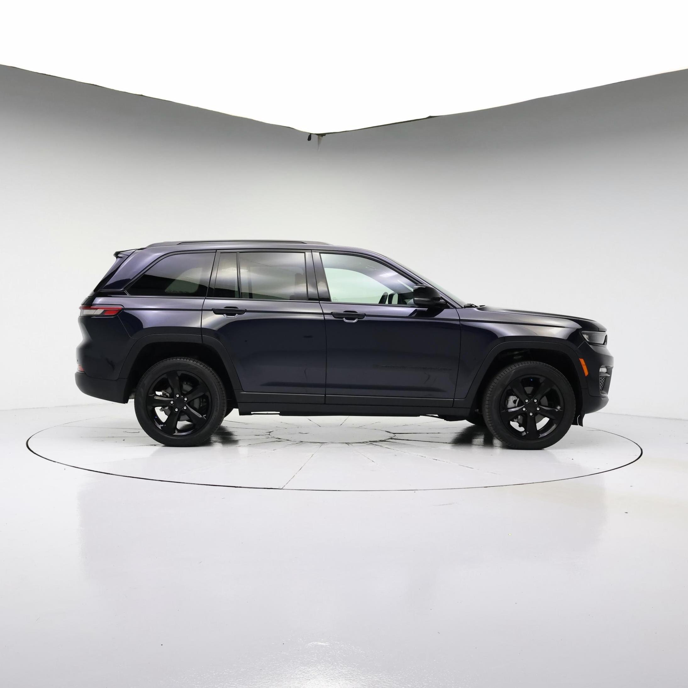 Thumbnail: 2024 Jeep Grand Cherokee - 7