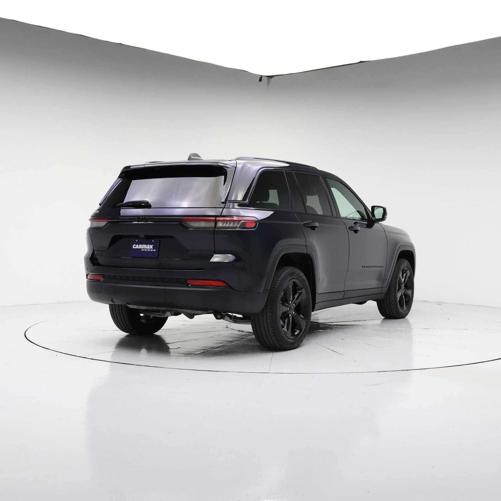 Thumbnail: 2024 Jeep Grand Cherokee - 8