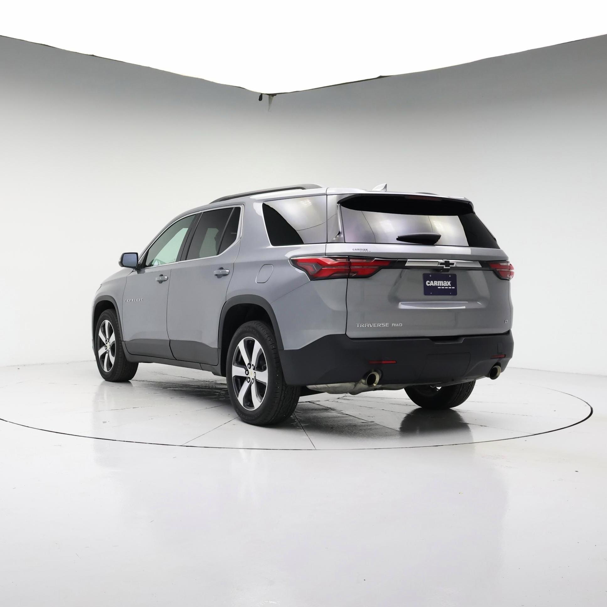 Thumbnail: 2023 Chevrolet Traverse - 2