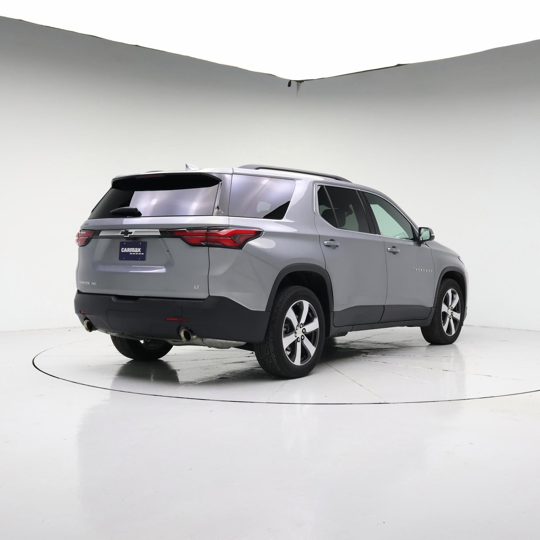 Thumbnail: 2023 Chevrolet Traverse - 8