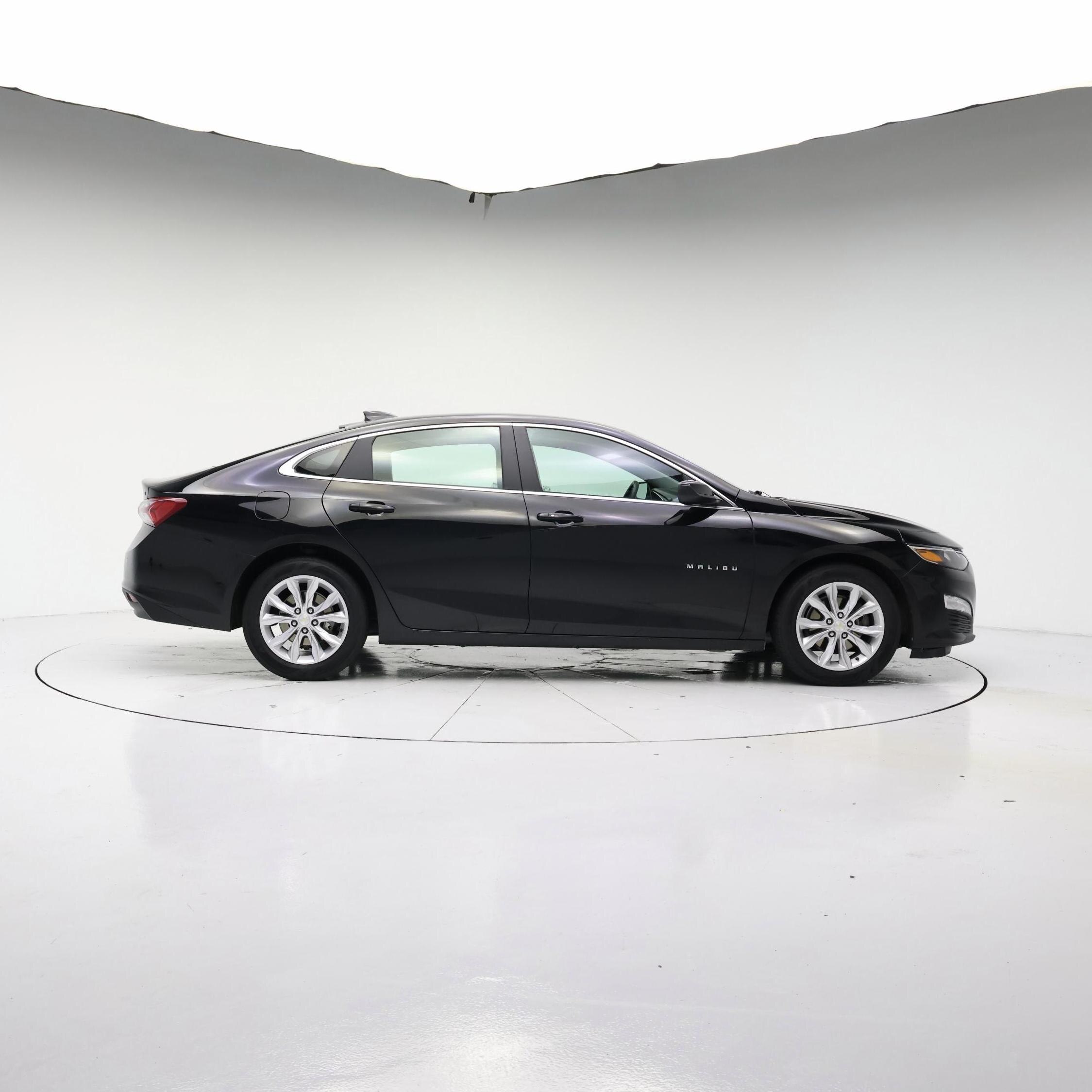 Thumbnail: 2022 Chevrolet Malibu - 7