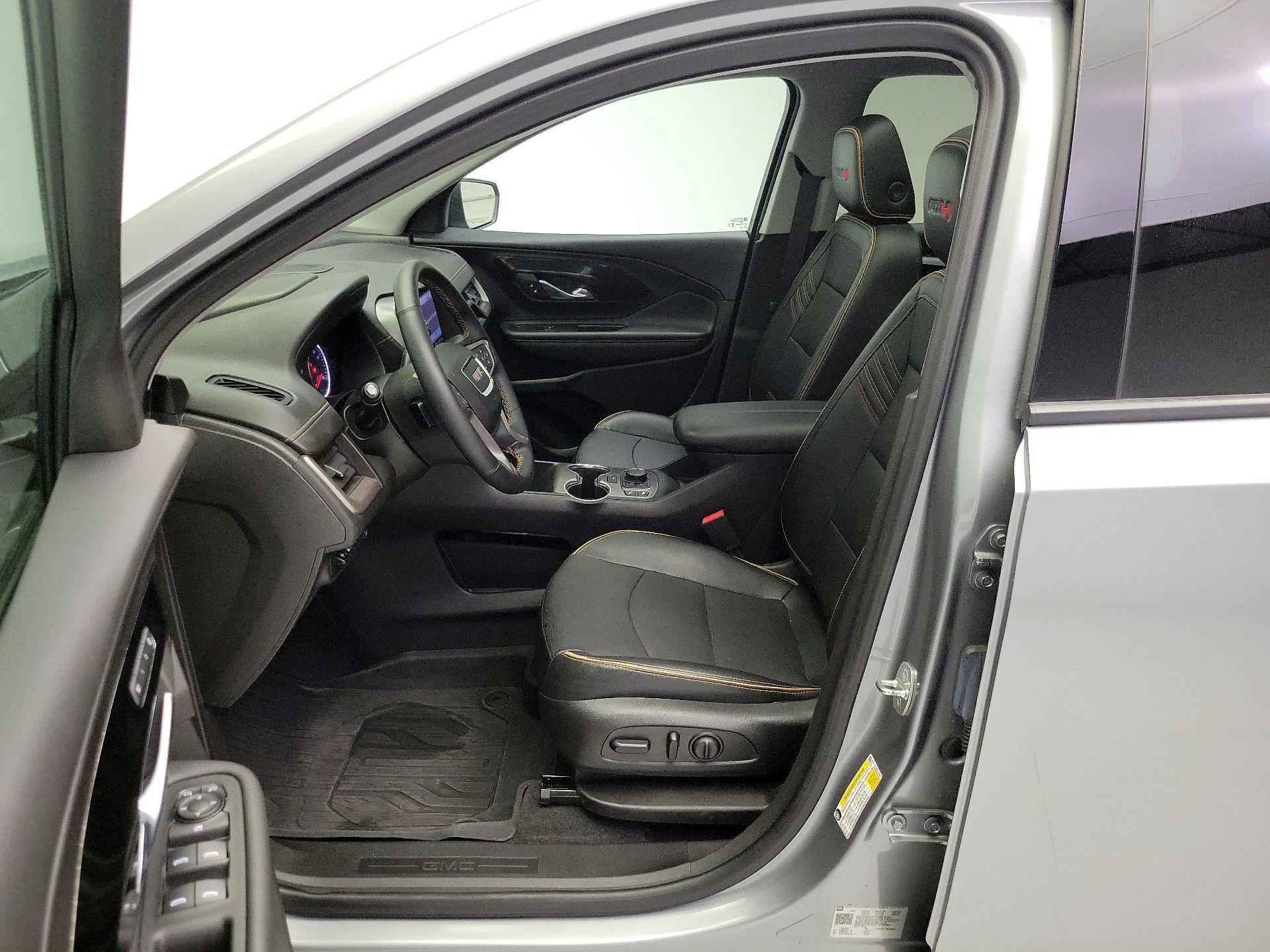 Thumbnail: 2023 GMC Terrain - 11
