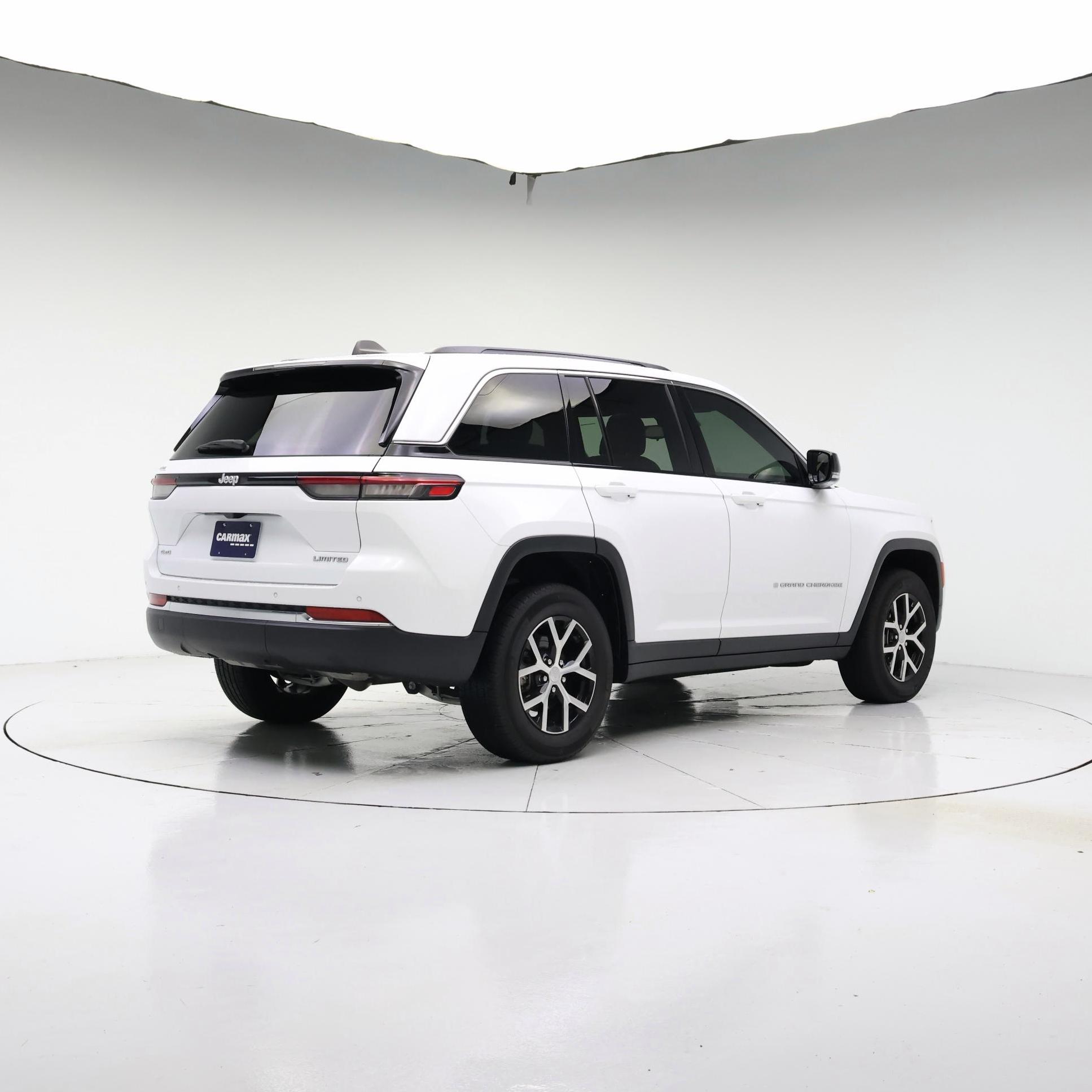 Thumbnail: 2024 Jeep Grand Cherokee - 8