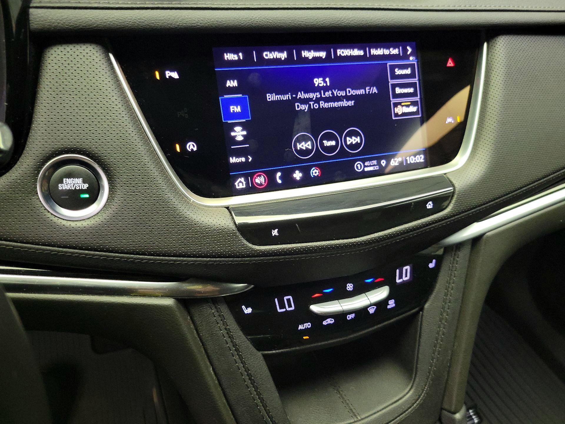 Thumbnail: 2024 Cadillac XT6 - 16
