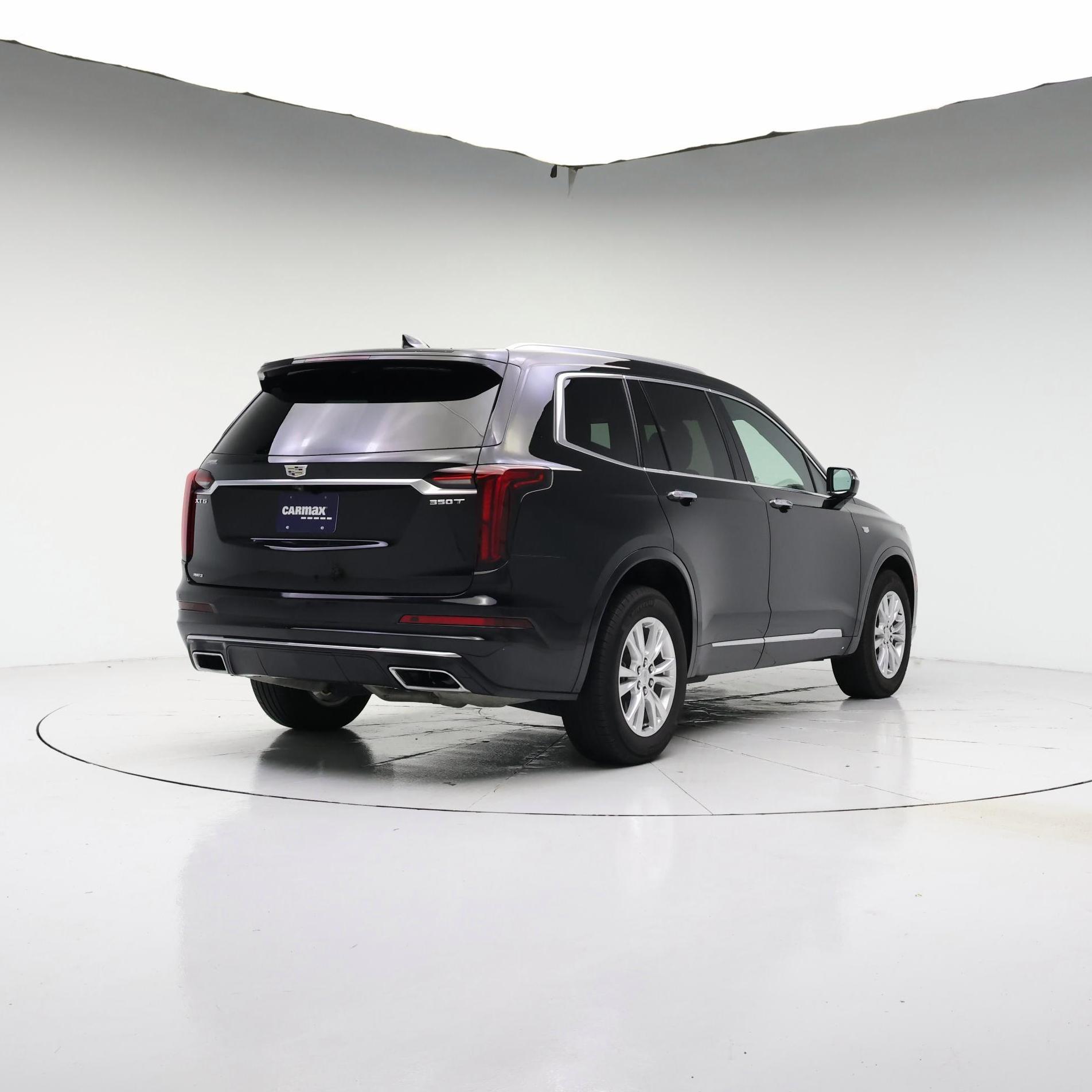 Thumbnail: 2024 Cadillac XT6 - 8
