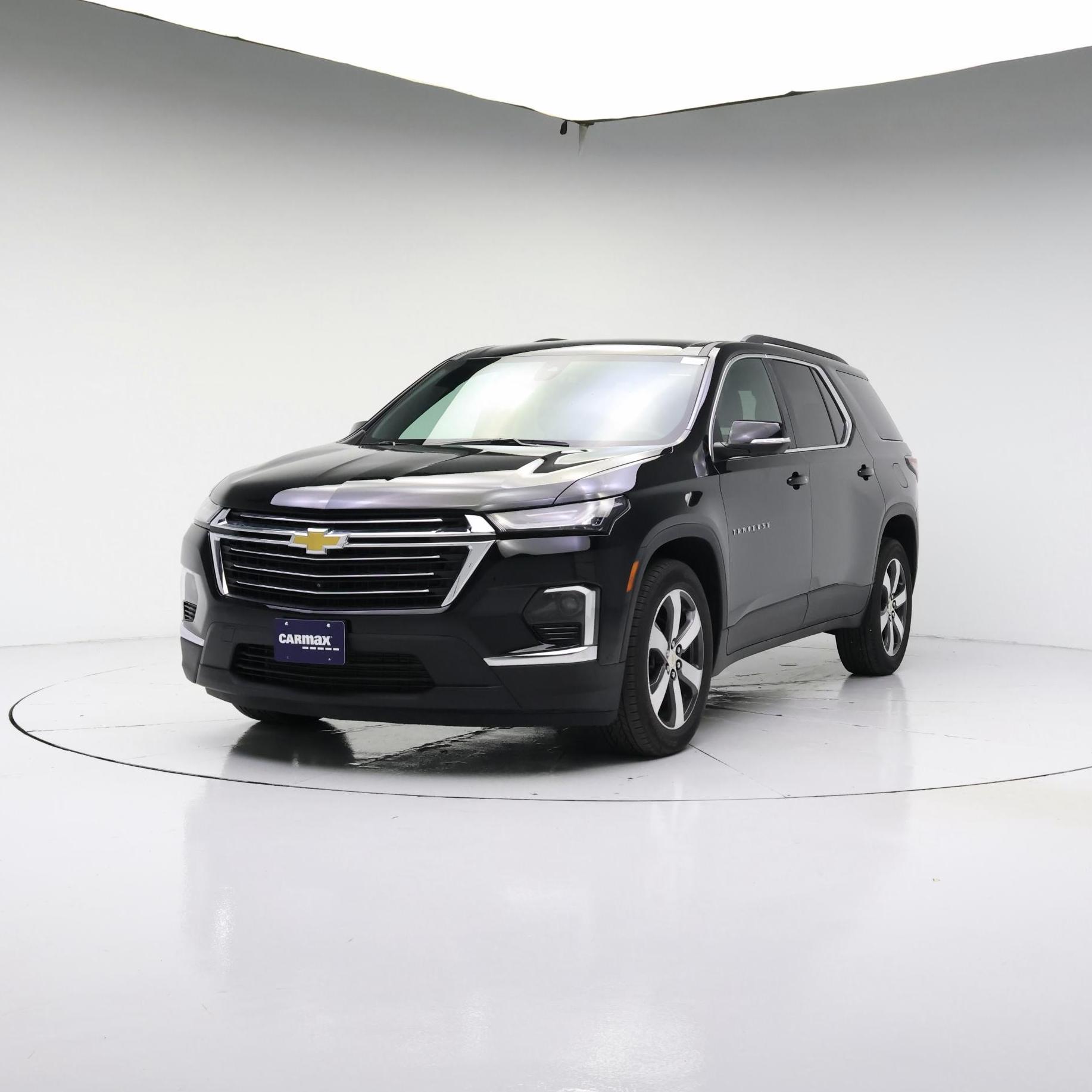 Thumbnail: 2023 Chevrolet Traverse - 4
