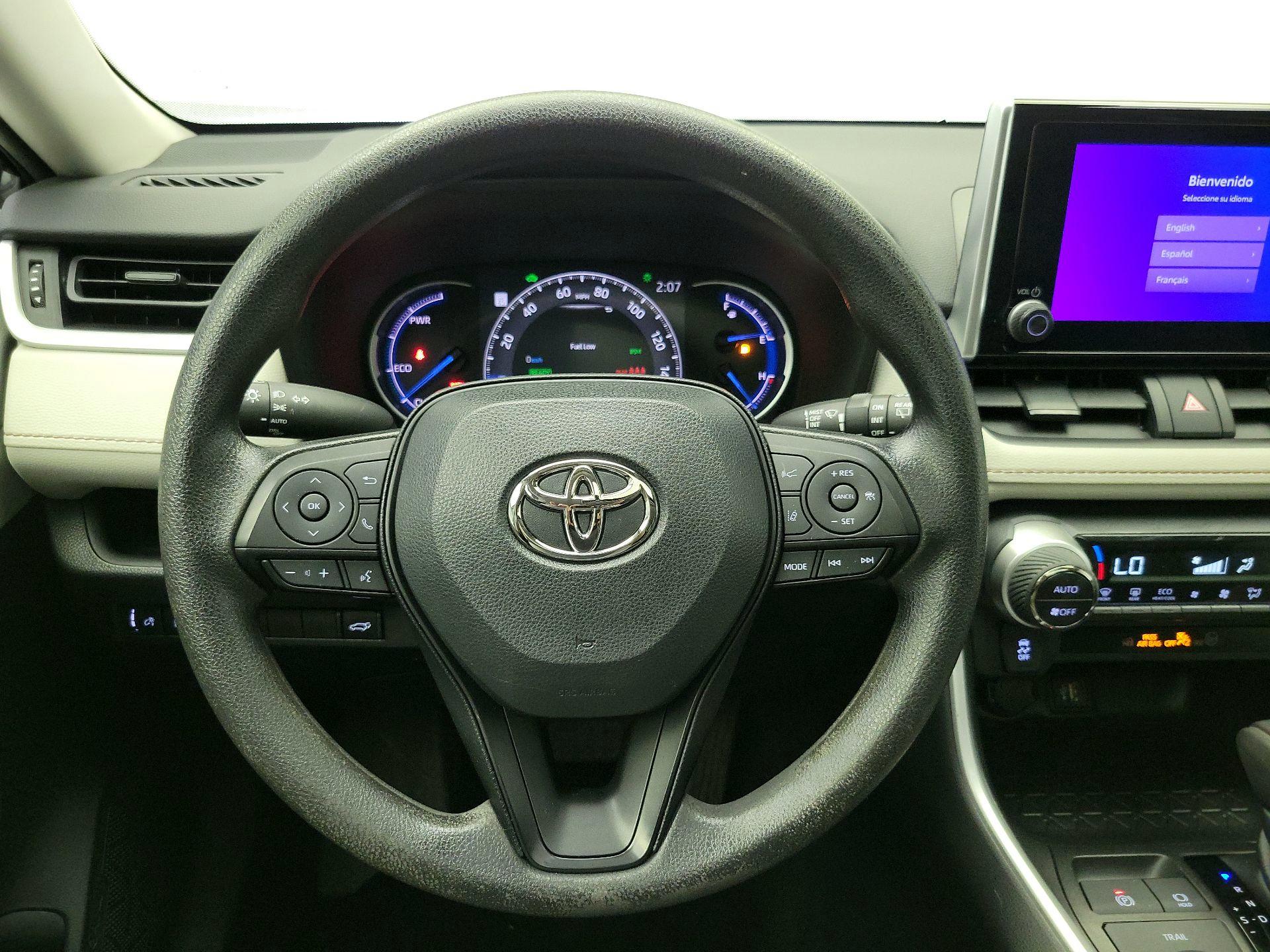 Thumbnail: 2023 Toyota RAV4 - 10