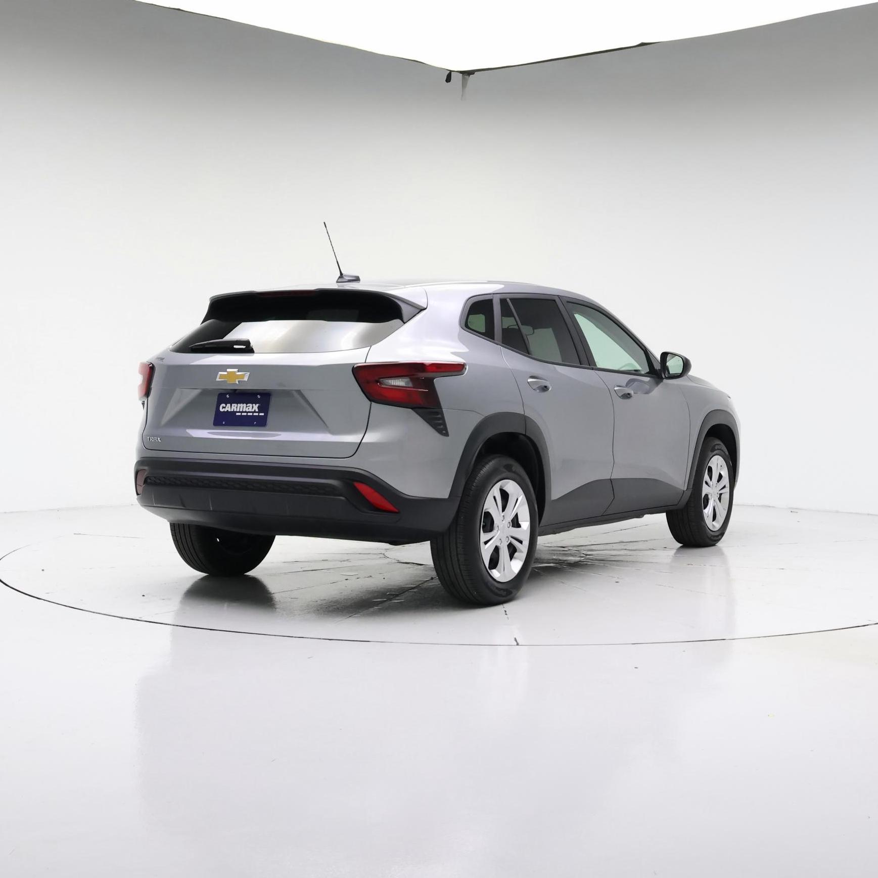 Thumbnail: 2024 Chevrolet Trax - 8