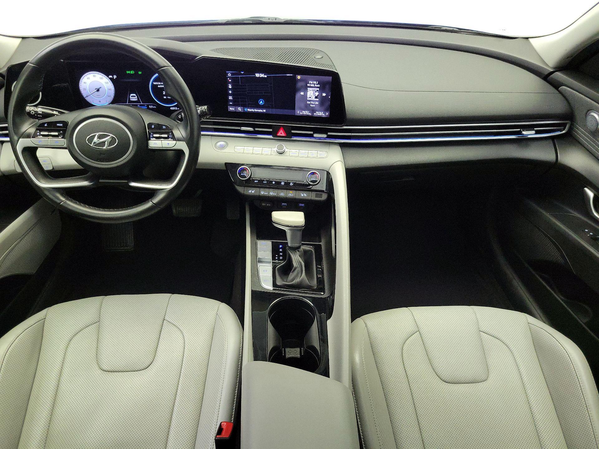 Thumbnail: 2022 Hyundai Elantra - 9