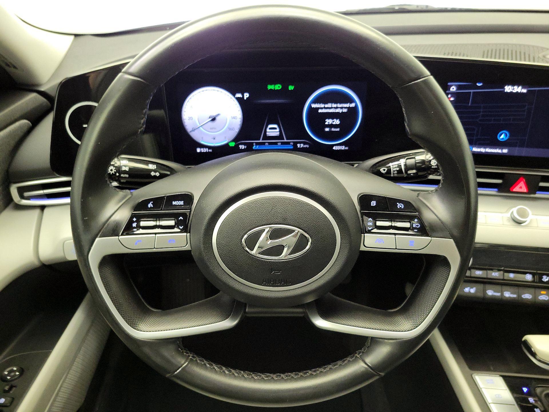 Thumbnail: 2022 Hyundai Elantra - 10