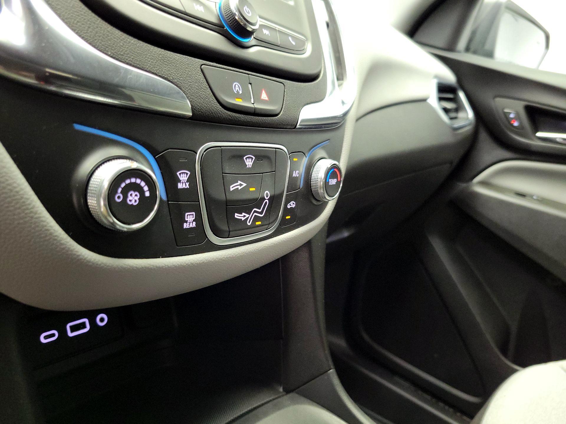 Thumbnail: 2024 Chevrolet Equinox - 16