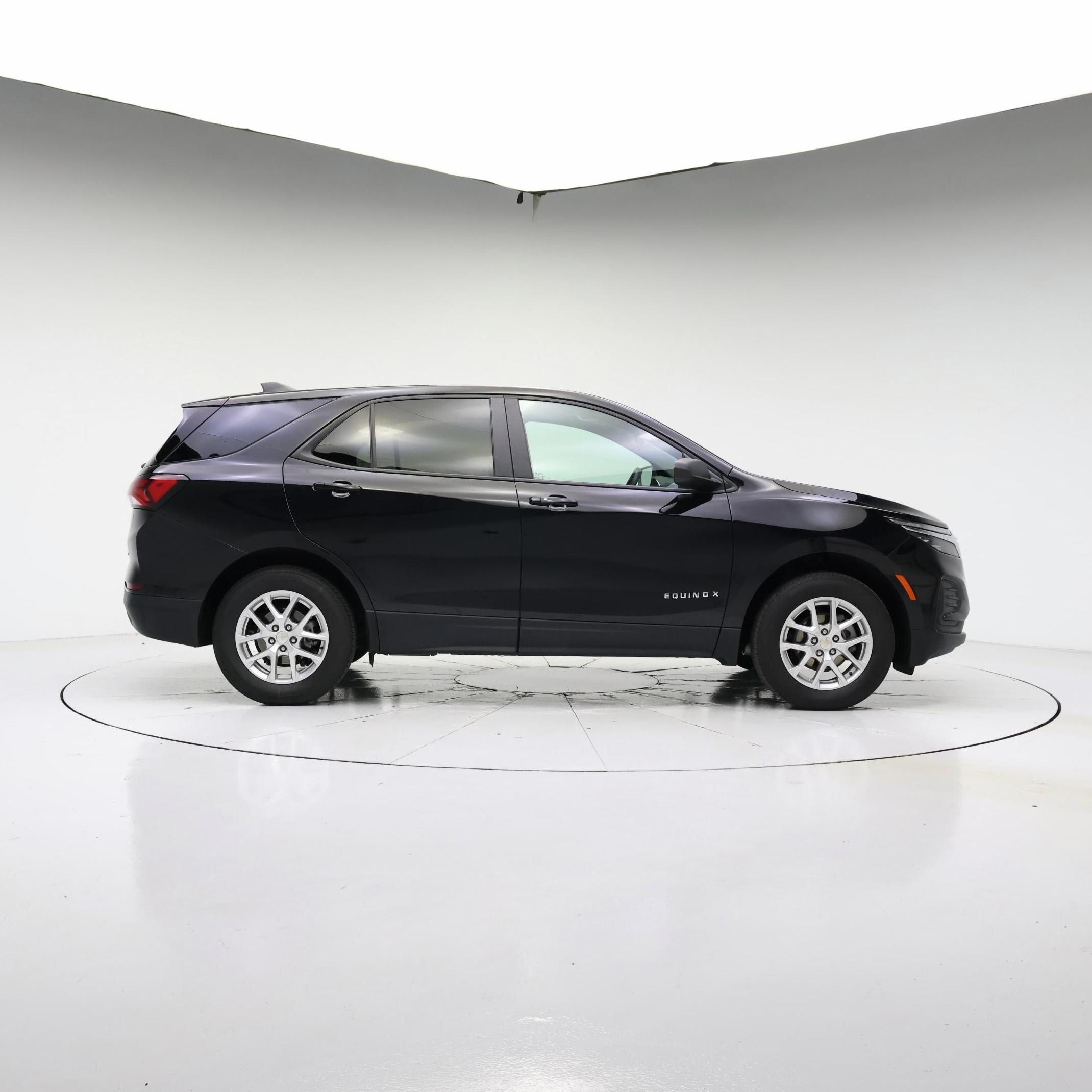 Thumbnail: 2024 Chevrolet Equinox - 7