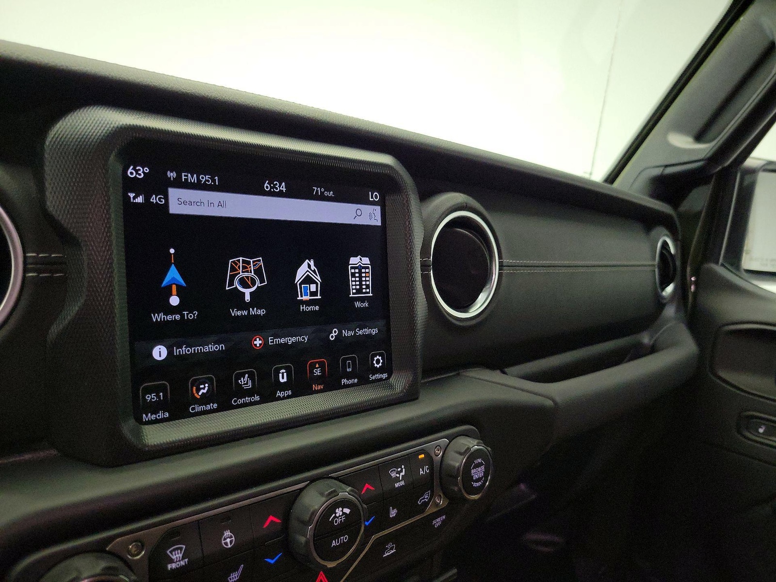 2021 Jeep Wrangler Unlimited Sahara - Photo 15