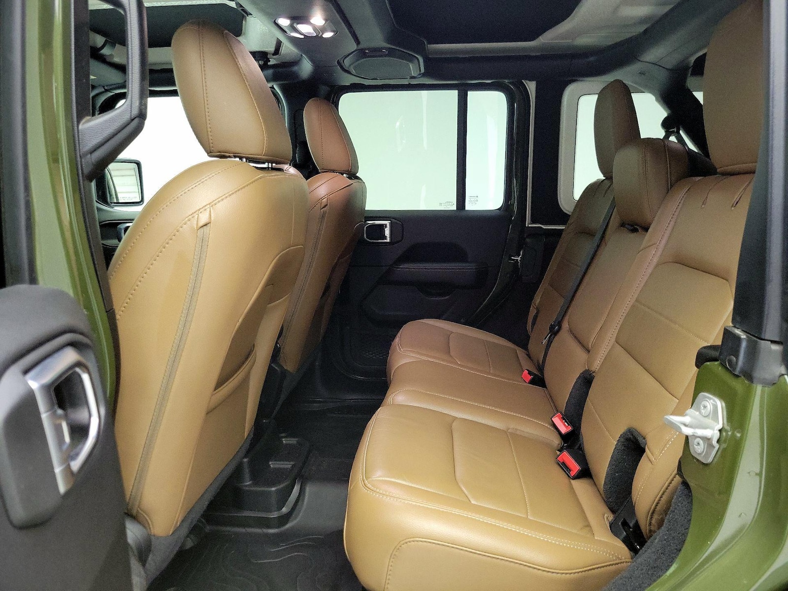 2021 Jeep Wrangler Unlimited Sahara - Photo 21