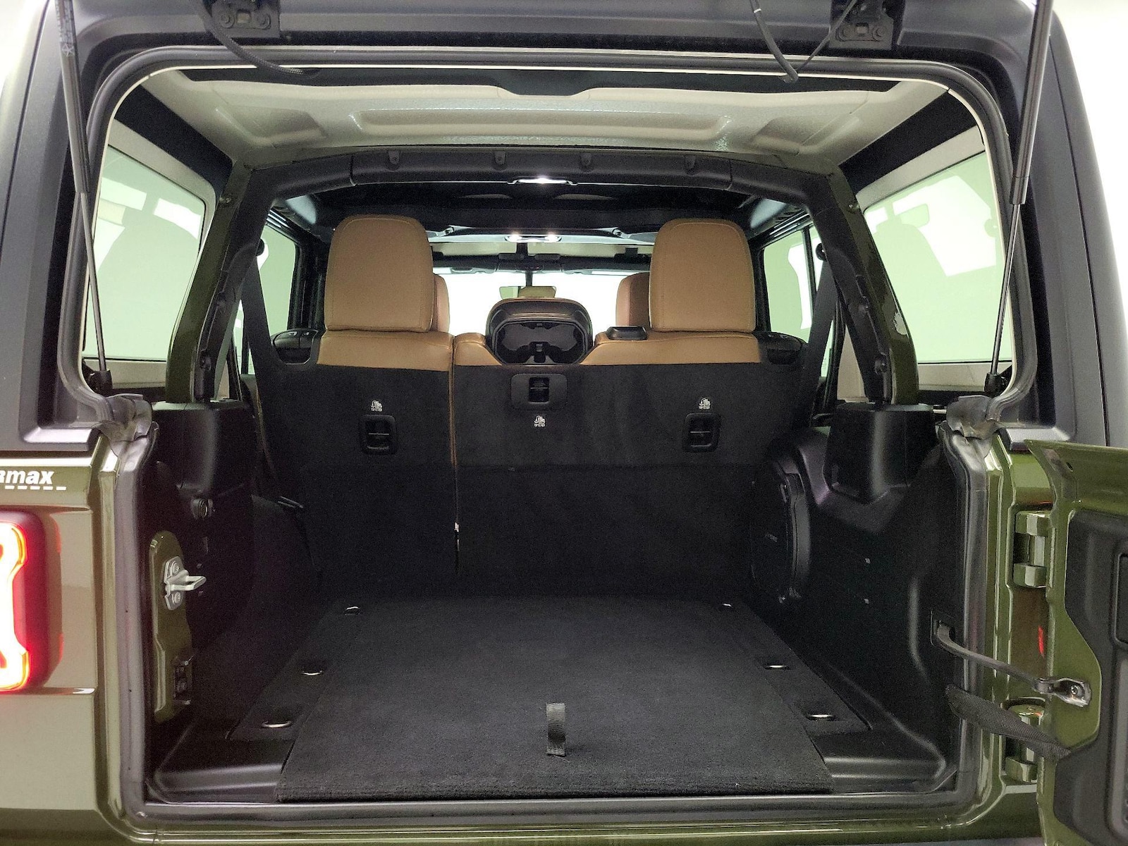 2021 Jeep Wrangler Unlimited Sahara - Photo 22