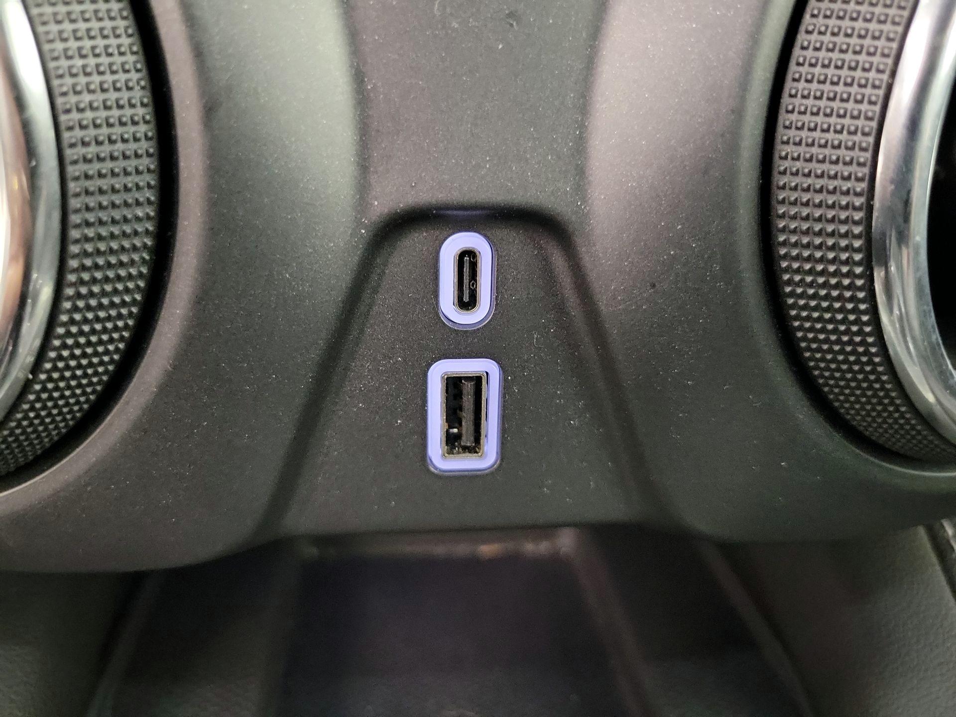 Thumbnail: 2023 Chevrolet Blazer - 19