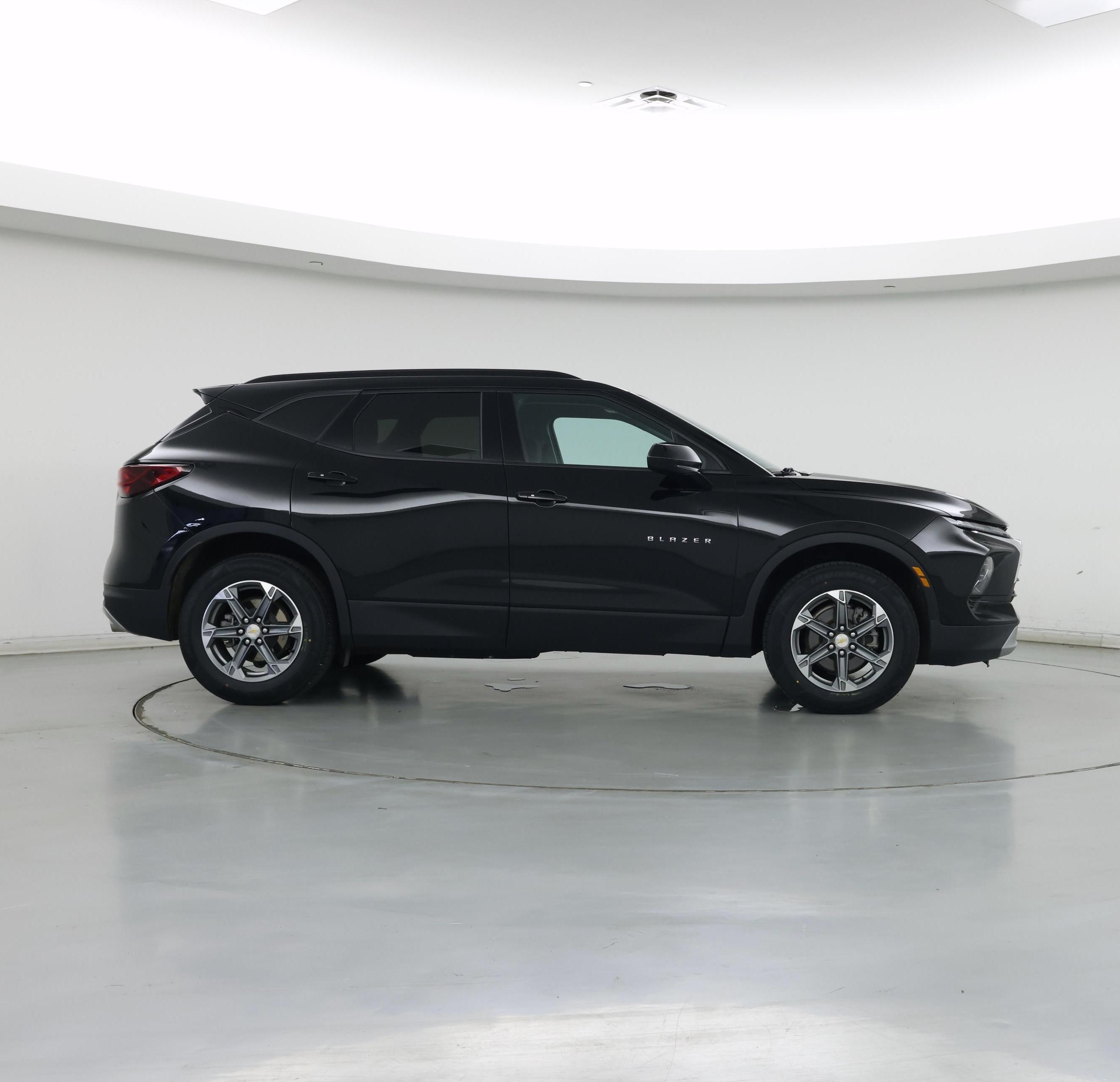 Thumbnail: 2023 Chevrolet Blazer - 7