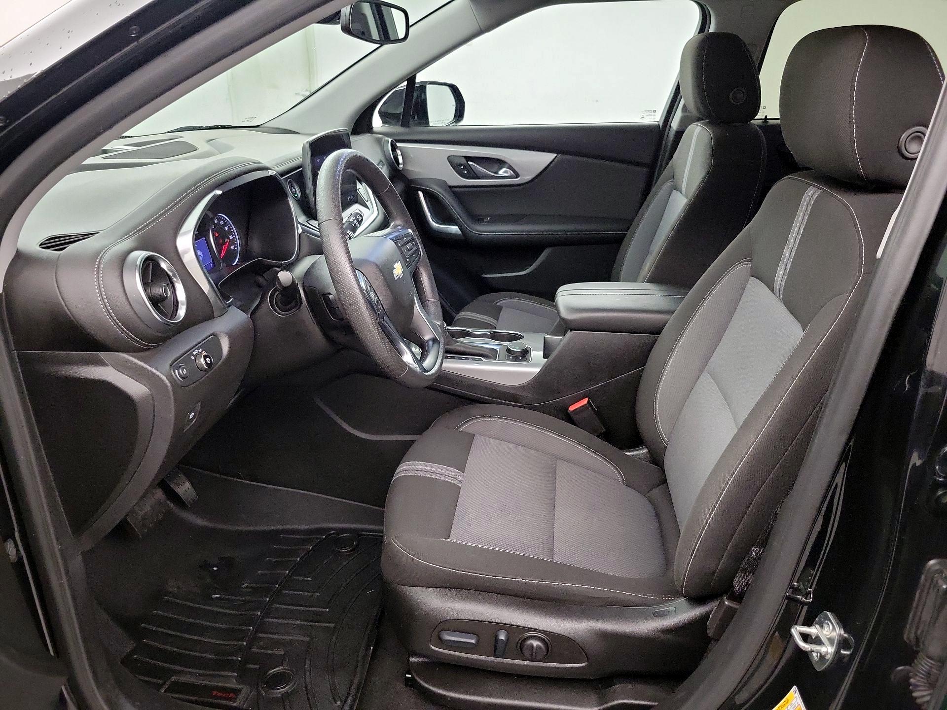 Thumbnail: 2023 Chevrolet Blazer - 11